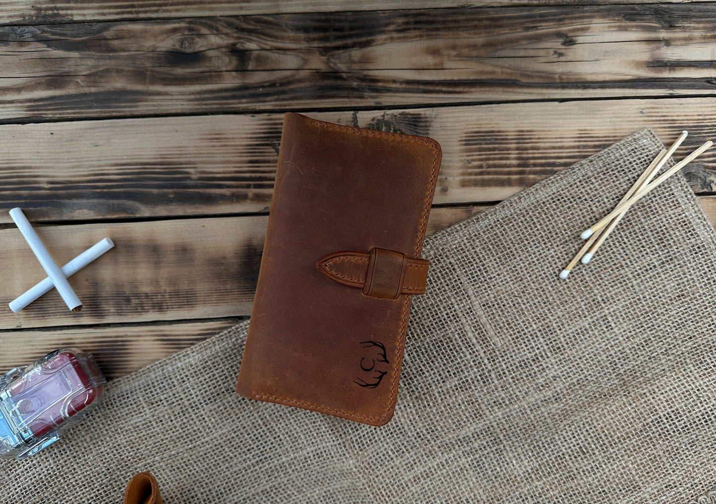 Crazy Deri Tütün Kılıfı – Hakiki Deri El Yapımı Kişiye Özel Tütün Çantası