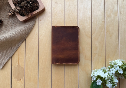 Hakiki Deri Pasaport Cüzdanı – Kartlıklı Minimal Seyahat Organizer | El Yapımı Gerçek Deri Pasaport Kılıf