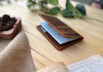 Hakiki Deri Pasaport Cüzdanı – Kartlıklı Minimal Seyahat Organizer | El Yapımı Gerçek Deri Pasaport Kılıf